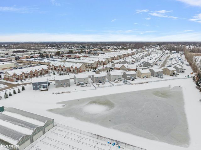 51336 Times Square Drive, Shelby Twp, MI 48315