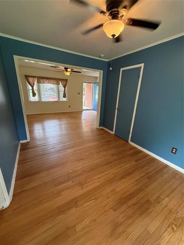 1713 N Warren Avenue, Oklahoma City, OK 73107