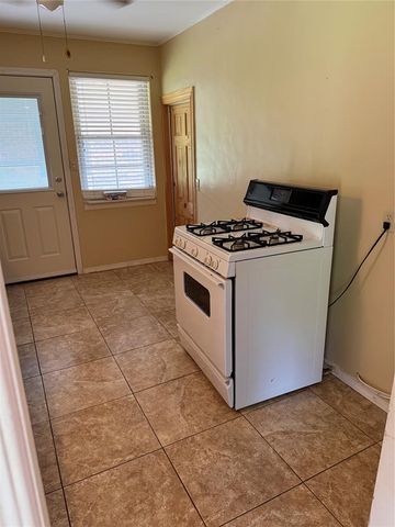 1713 N Warren Avenue, Oklahoma City, OK 73107