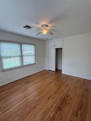 1713 N Warren Avenue, Oklahoma City, OK 73107