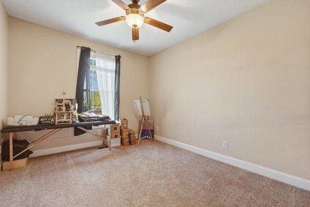 455 Aviators Point, Eleanor, WV 25070