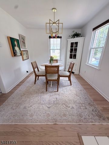 11 MONROE AVENUE, Roseland Boro, NJ 07068