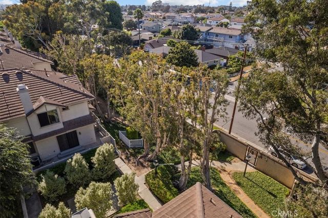 2621 Plaza Del Amo 504, Torrance, CA 90503