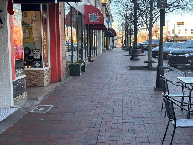 2715 Byess Court, Marietta, GA 30064