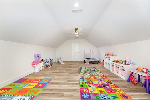 138 Arthur Needham Road, Pilot Mountain, NC 27041