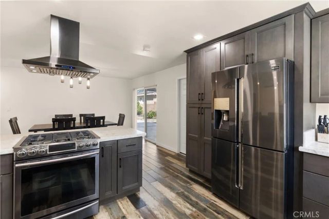 13651 Olympic, Costa Mesa, CA 92626