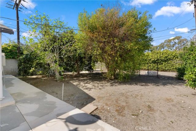 13651 Olympic, Costa Mesa, CA 92626