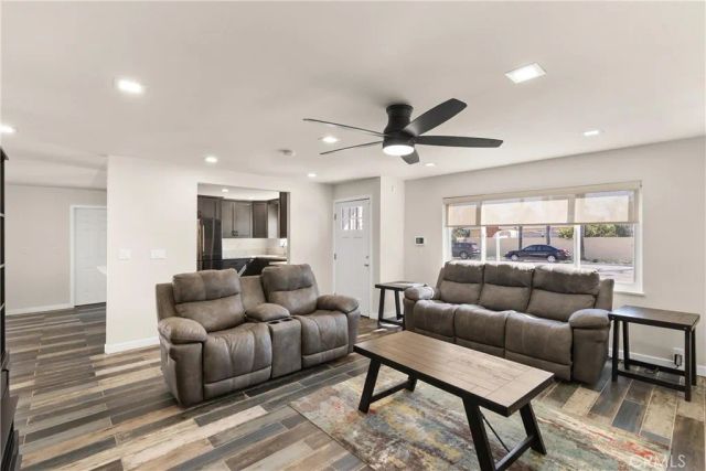 13651 Olympic, Costa Mesa, CA 92626