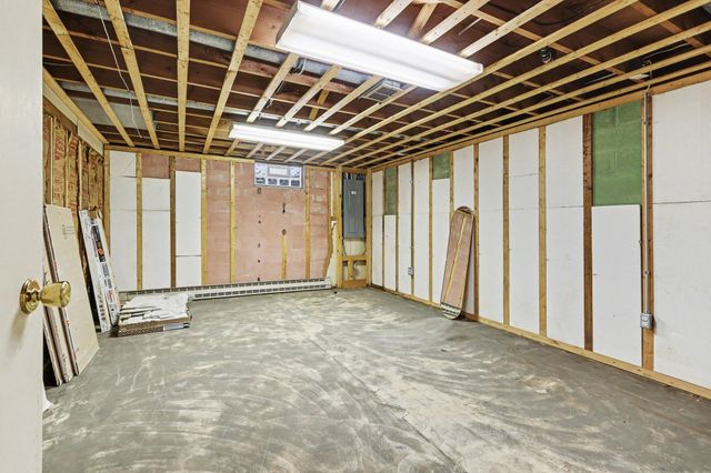 17155 10 Mile Road, Emmett Twp, MI 49014