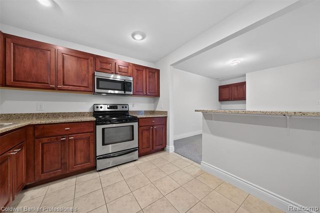 1111 N Old Woodward Avenue 17, Birmingham, MI 48009