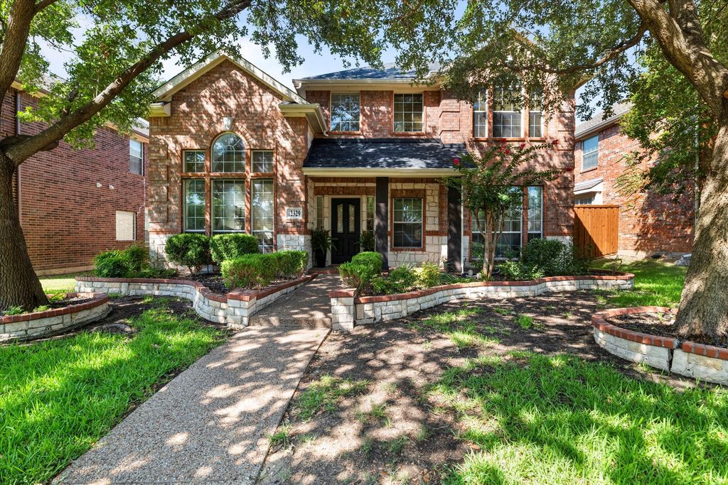 12329 Hawk Creek Drive, Frisco, TX 75033