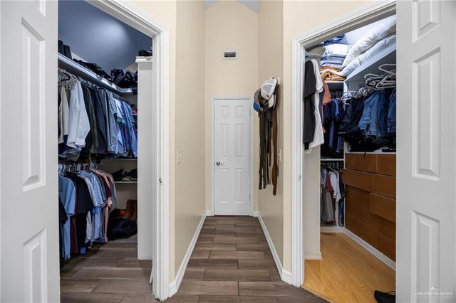 105 E Hawk Avenue, Mcallen, TX 78504