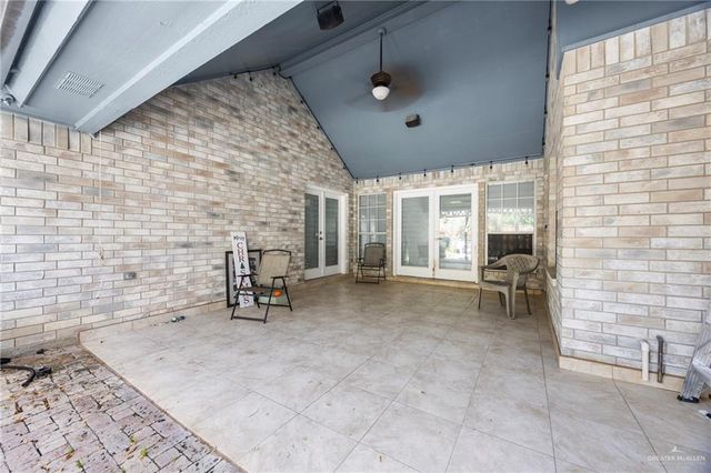 105 E Hawk Avenue, Mcallen, TX 78504