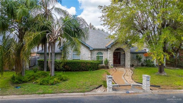 105 E Hawk Avenue, Mcallen, TX 78504