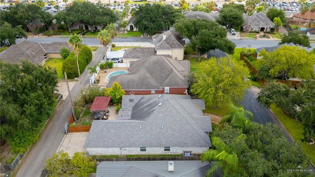 105 E Hawk Avenue, Mcallen, TX 78504