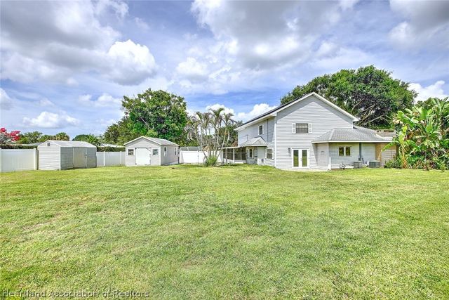 1216 Edgewater Point Drive, Sebring, FL 33870