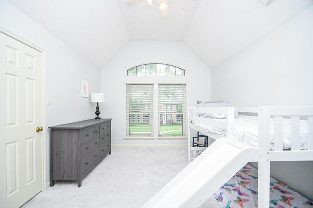 2107 Pecan Trail Drive, Richmond, TX 77406