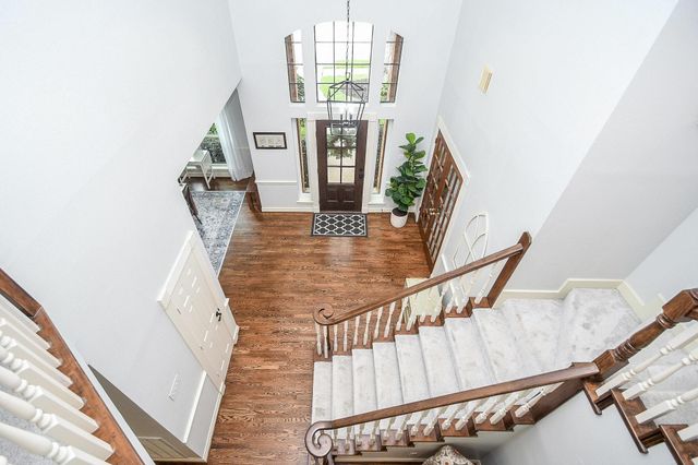 2107 Pecan Trail Drive, Richmond, TX 77406