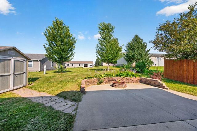 4306 Ivy Avenue SE, Rochester, MN 55904