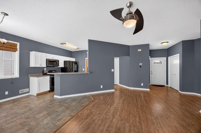 4306 Ivy Avenue SE, Rochester, MN 55904
