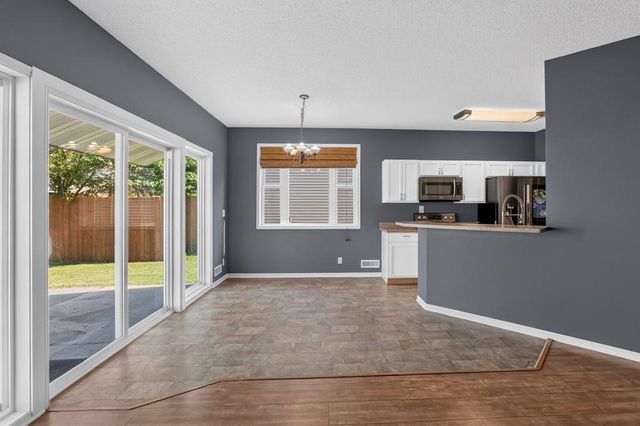 4306 Ivy Avenue SE, Rochester, MN 55904