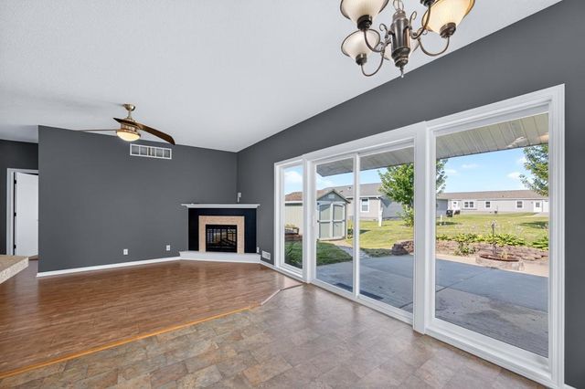 4306 Ivy Avenue SE, Rochester, MN 55904