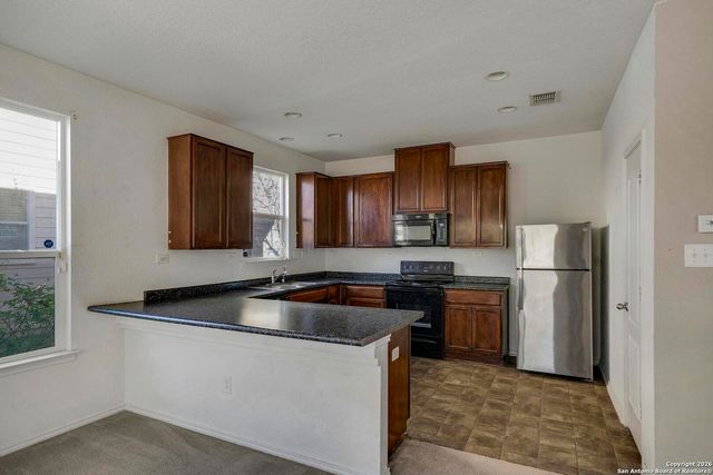 2435 Sundrop Bay, San Antonio, TX 78224