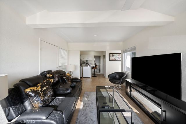 640 N Coast Hwy 2B, Laguna Beach, CA 92651