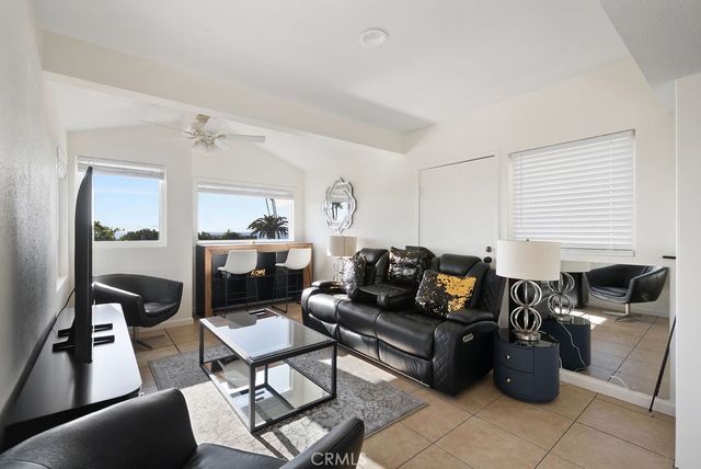 640 N Coast Hwy 2B, Laguna Beach, CA 92651