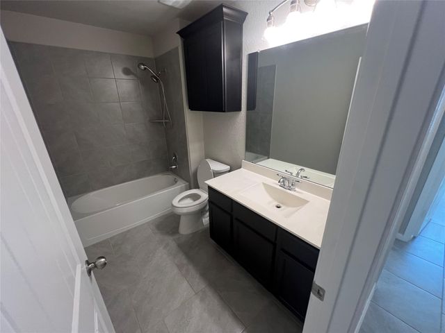 7263 Barrington Ridge Lane, Richmond, TX 77407