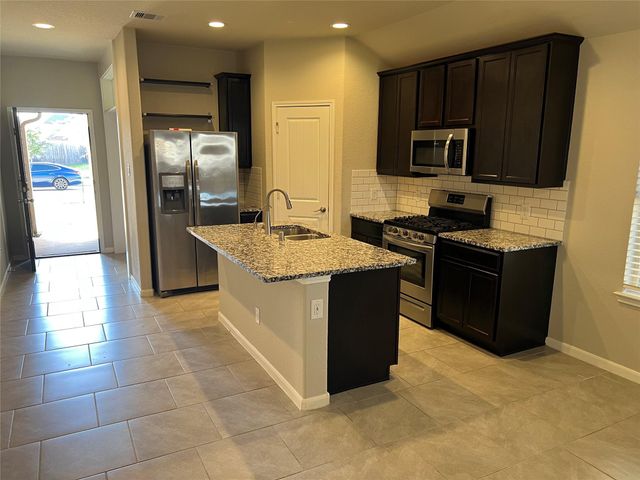 7263 Barrington Ridge Lane, Richmond, TX 77407