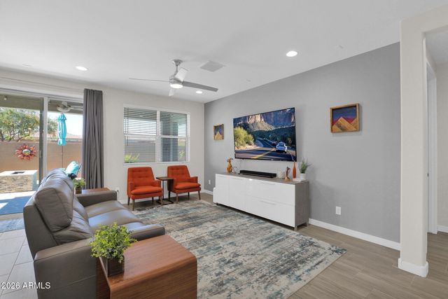 19607 W BADGETT Lane, Litchfield Park, AZ 85340