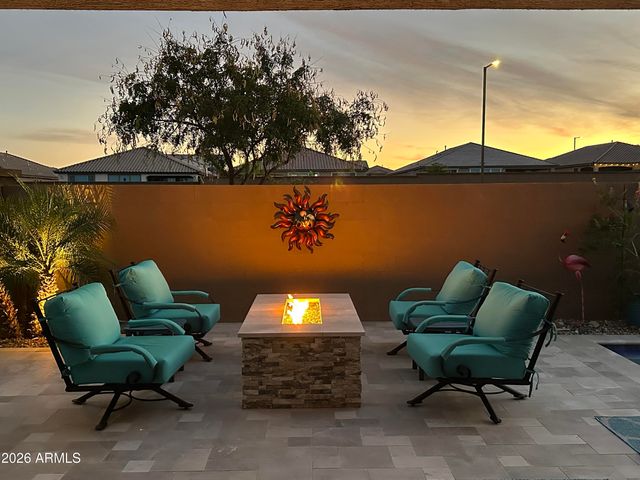 19607 W BADGETT Lane, Litchfield Park, AZ 85340