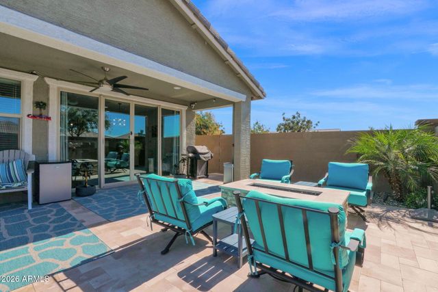 19607 W BADGETT Lane, Litchfield Park, AZ 85340