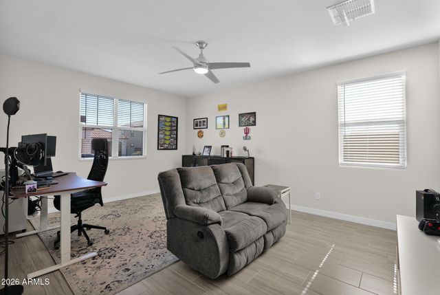 19607 W BADGETT Lane, Litchfield Park, AZ 85340