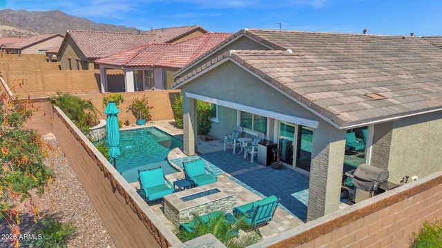 19607 W BADGETT Lane, Litchfield Park, AZ 85340