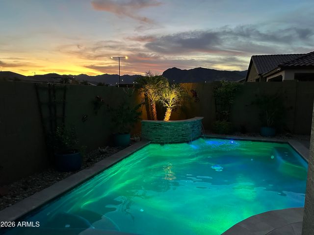 19607 W BADGETT Lane, Litchfield Park, AZ 85340