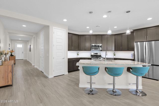 19607 W BADGETT Lane, Litchfield Park, AZ 85340