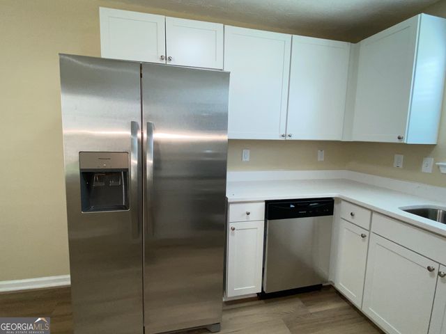 154 Parkview Place Drive, Mcdonough, GA 30253