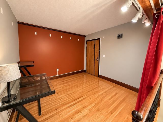 200 Market St 617, Lowell, MA 01852
