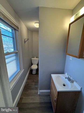 729 E HAVERFORD RD, Bryn Mawr, PA 19010