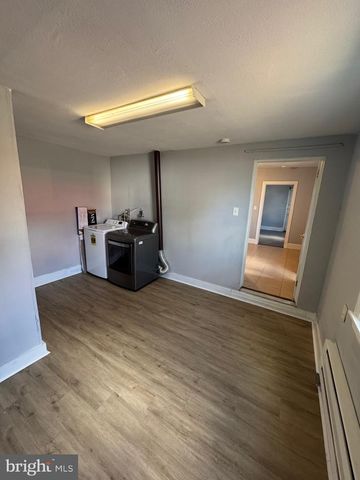 729 E HAVERFORD RD, Bryn Mawr, PA 19010