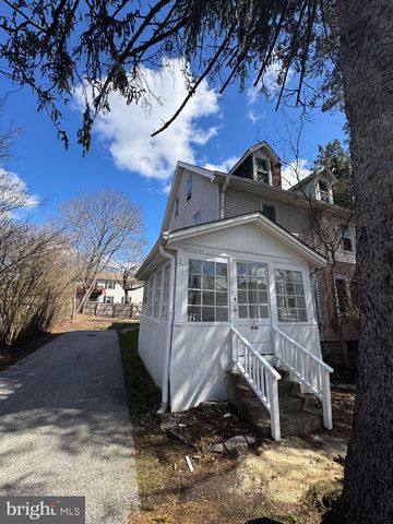 729 E HAVERFORD RD, Bryn Mawr, PA 19010
