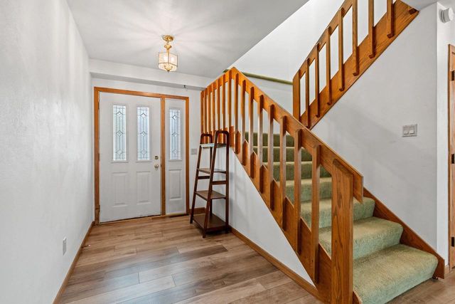 1657 HICKORY HOLLOW LANE, Menasha, WI 54952