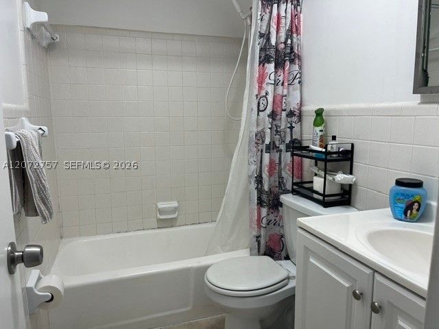5610 NE 18th Ave 6, Fort Lauderdale, FL 33334
