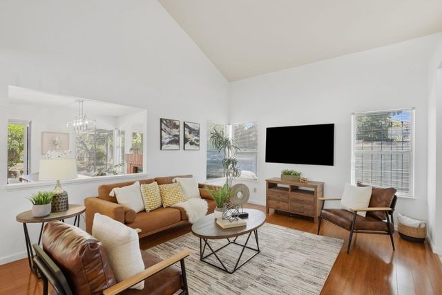 201 Knights Circle, Vallejo, CA 94591