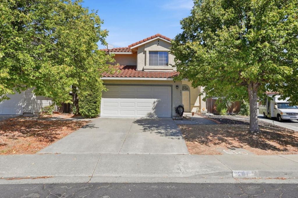 201 Knights Circle, Vallejo, CA 94591