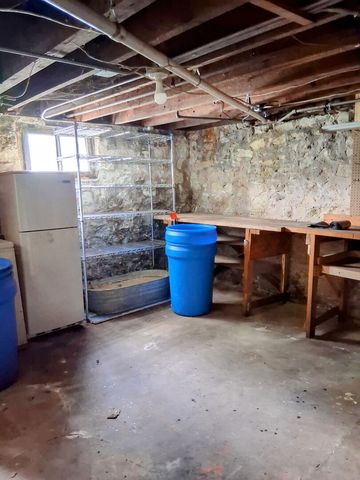 742 S 4th Street, Dekalb, IL 60115
