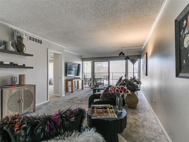 6100 N Brookline Avenue 20, Oklahoma City, OK 73112