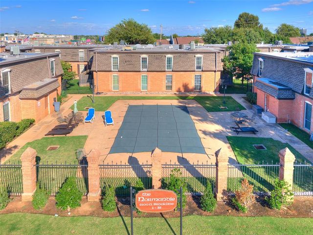 6100 N Brookline Avenue 20, Oklahoma City, OK 73112